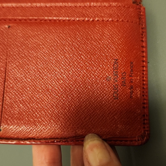 Red LV Louis Vuitton Epi Kiss Wallet - Picture 7 of 12